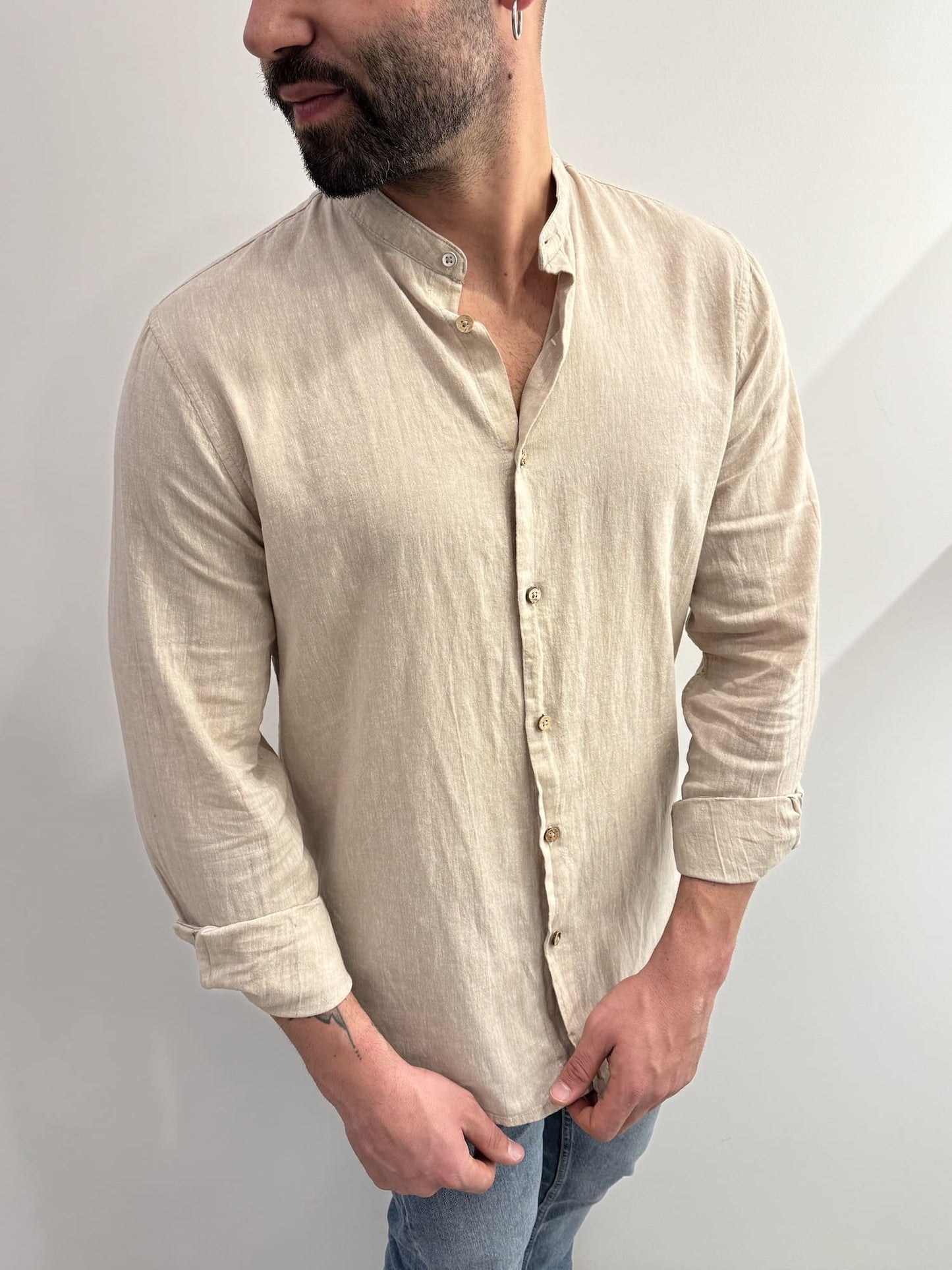 Camicia collo coreano in lino