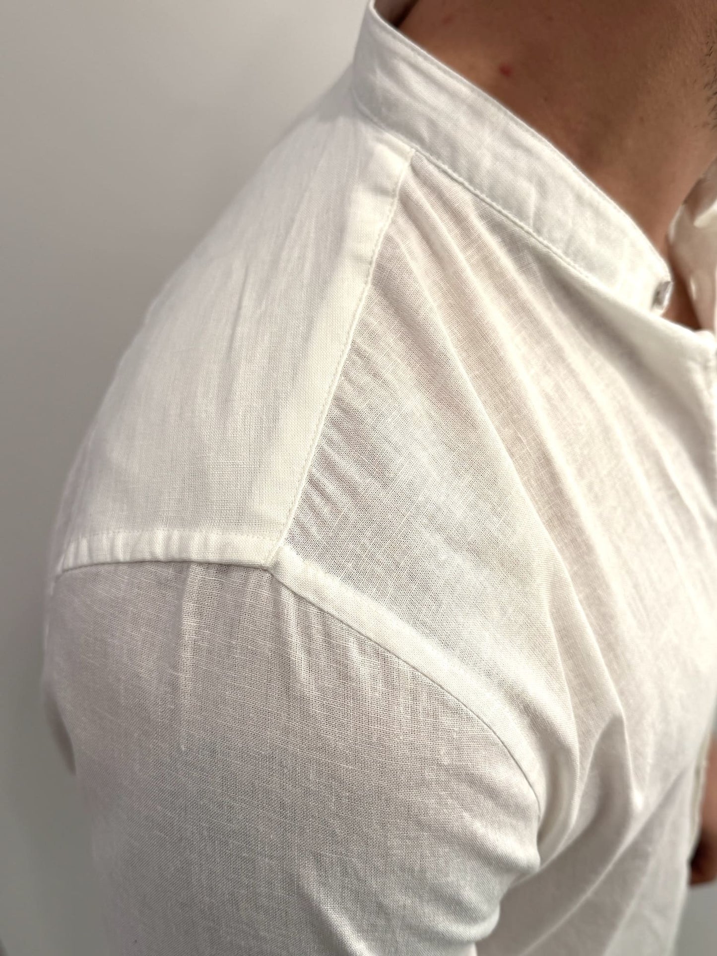 Camicia collo coreano in lino