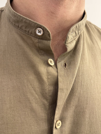 Camicia collo coreano in lino