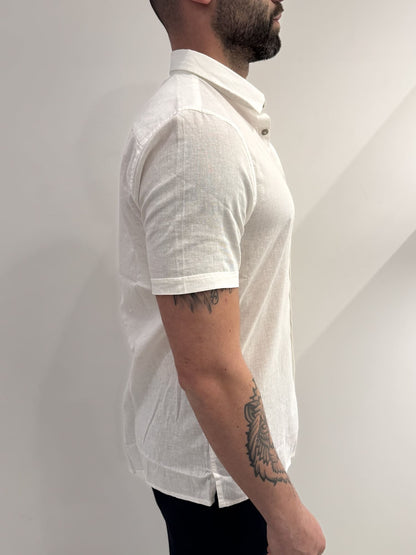 Camicia maniche corte collo alla francese in lino