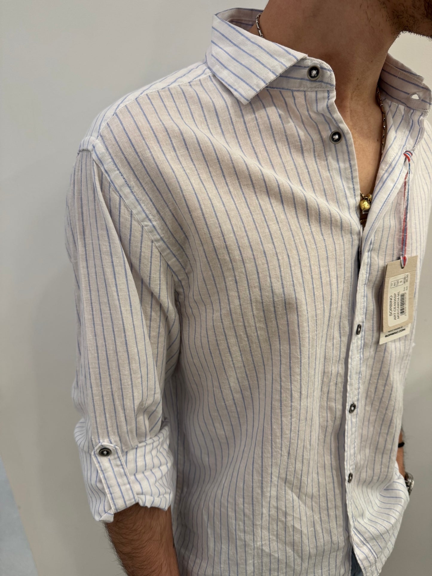 Camicia in misto line con fantasia a righe