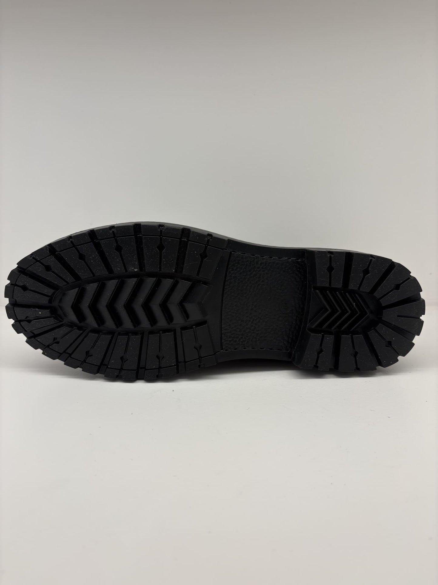 Anfibio senza lacci con elastici