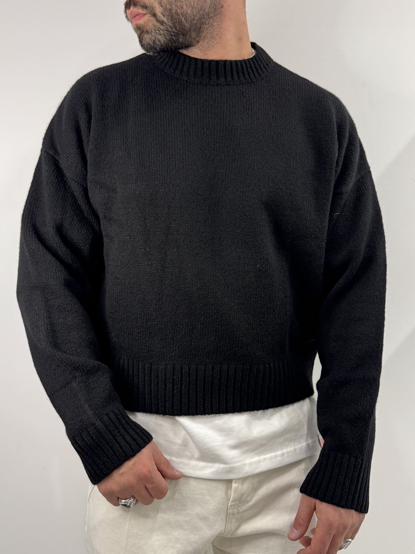 Maglione  Blacksvnday boxi fit nero