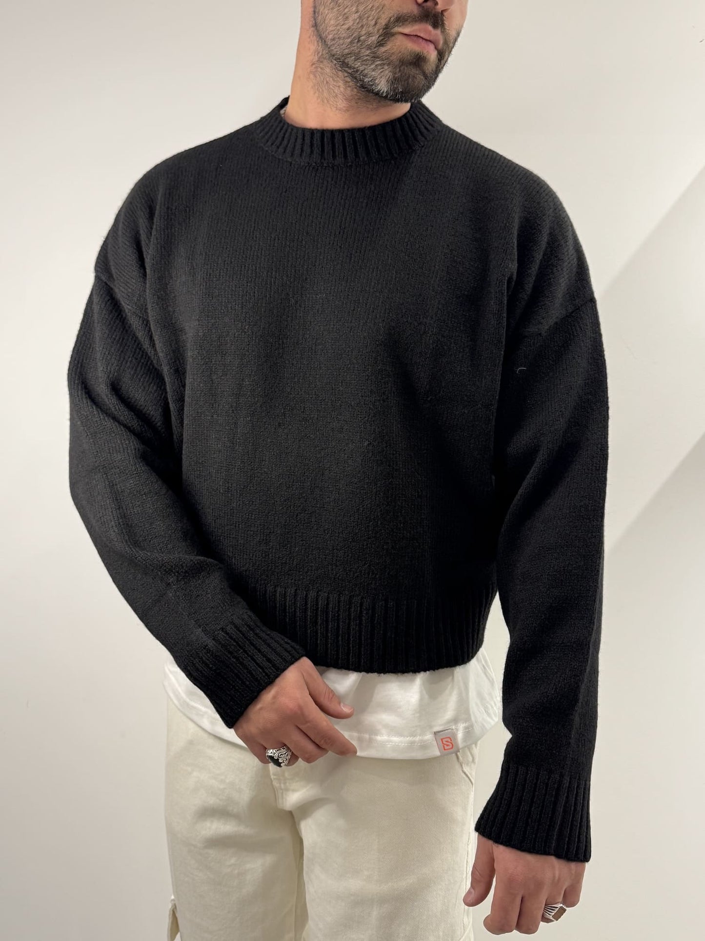 Maglione  Blacksvnday boxi fit nero