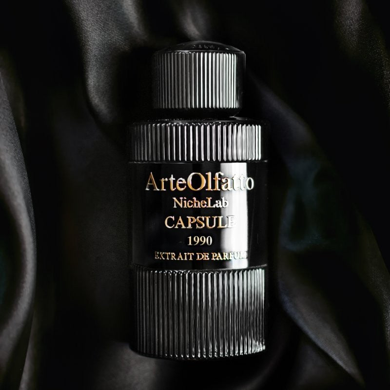 Capsule 1990