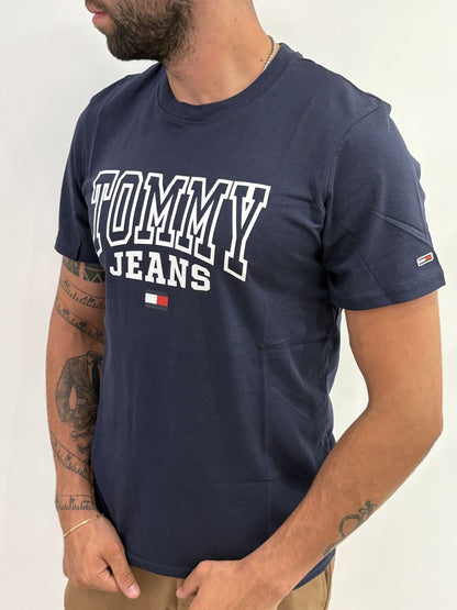 T-shirt Tommy jeans con scritta centrale