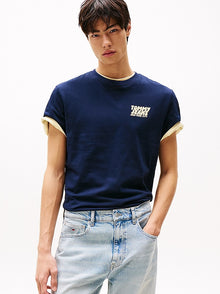 T-shirt con logo in rilievo sul retro