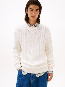 Pullover slim fit con distintivo Tommy Bianco