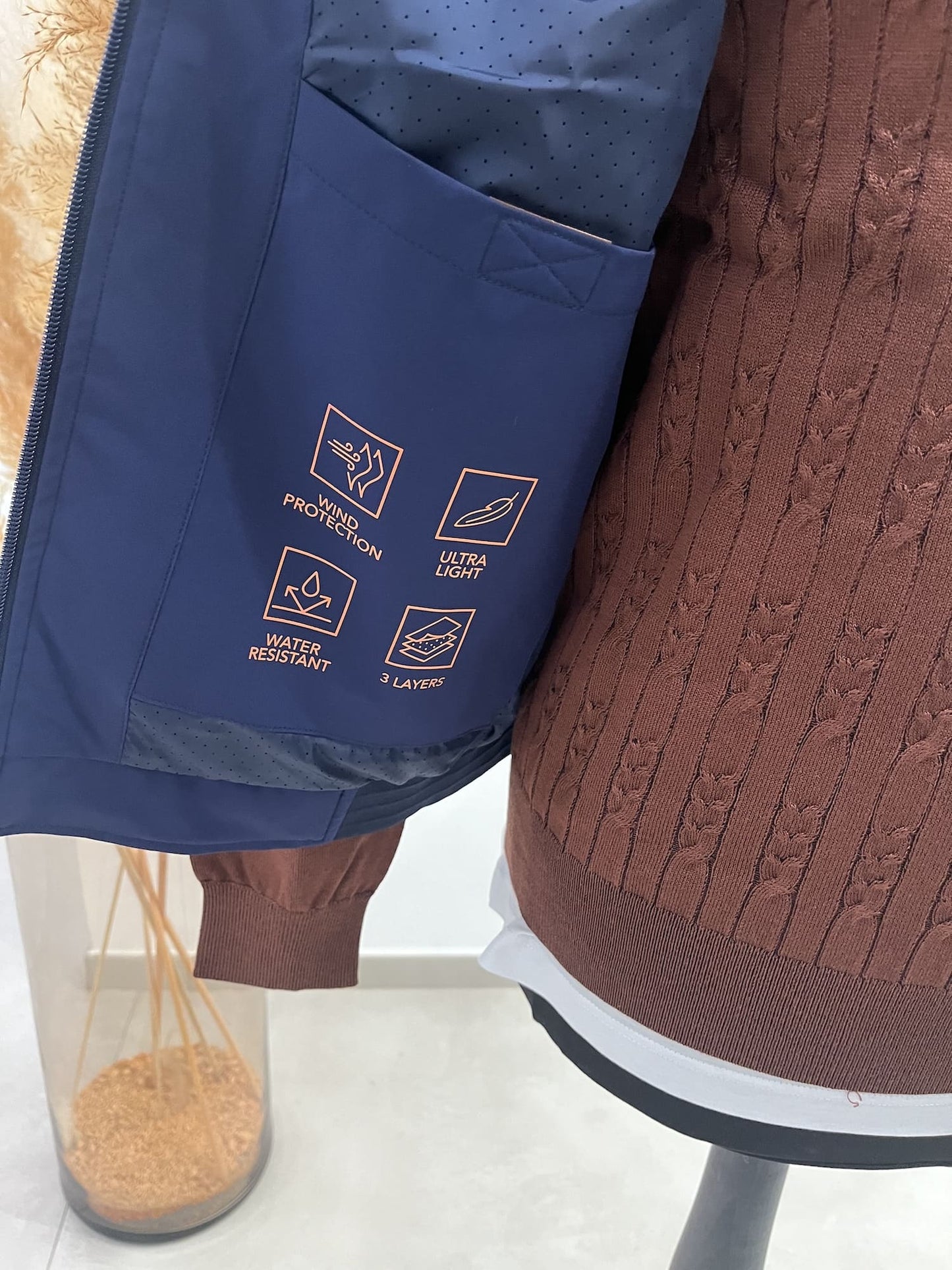 Smanicato tessuto tecnico