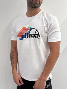T-shirt Ellesse con logo sul retrò