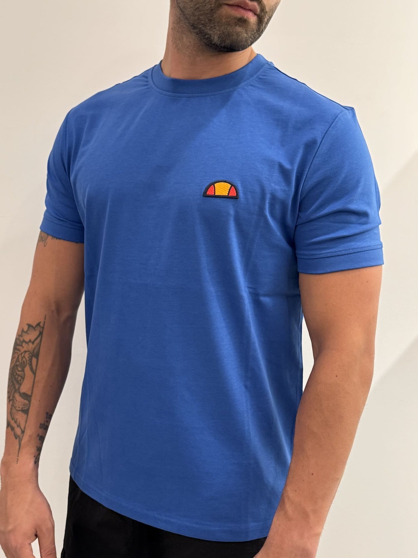 T-shirt Ellesse con stampa sul retro