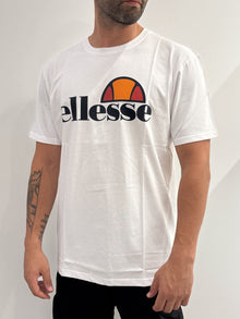 T-shirt ellesse basic con big logo