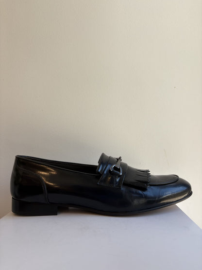 Mocassino con fibbia e frangia