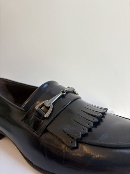 Mocassino con fibbia e frangia