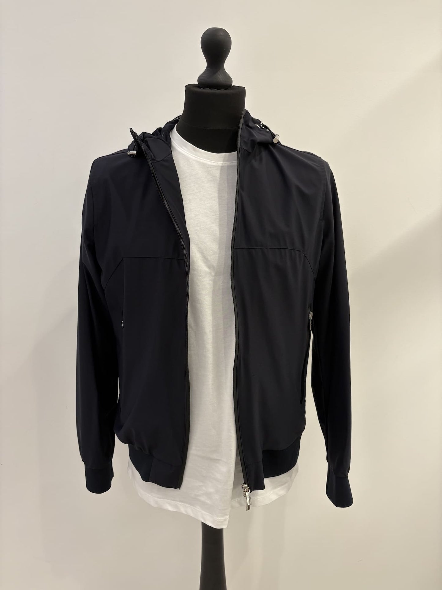 Giubbotto Hamaki-Ho leggero con cap.