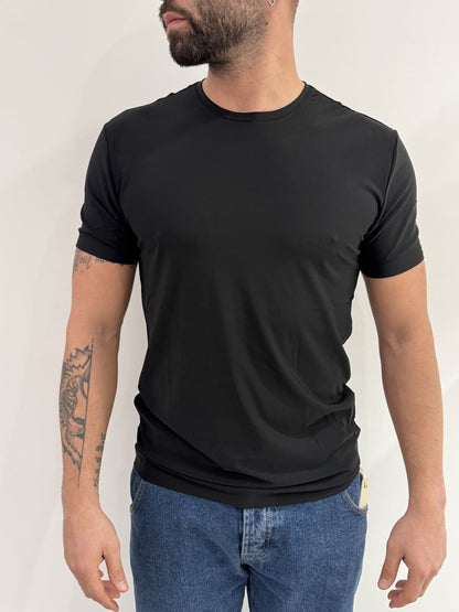 T-Shirt Nera Tecnica GIANNI LUPO