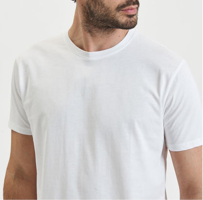 Maglietta bianca di Gianni lupo