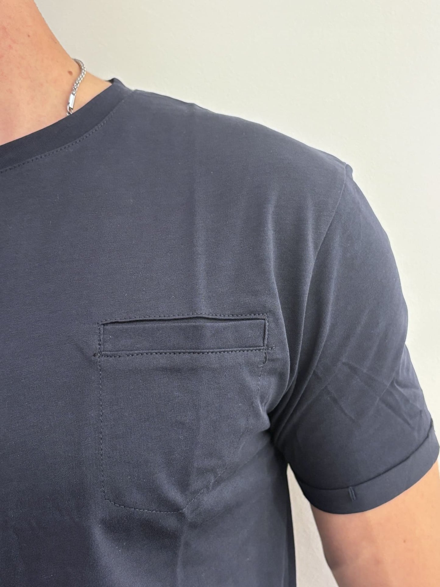 T-shirt Basica con taschino in cotone Gianni Lupo