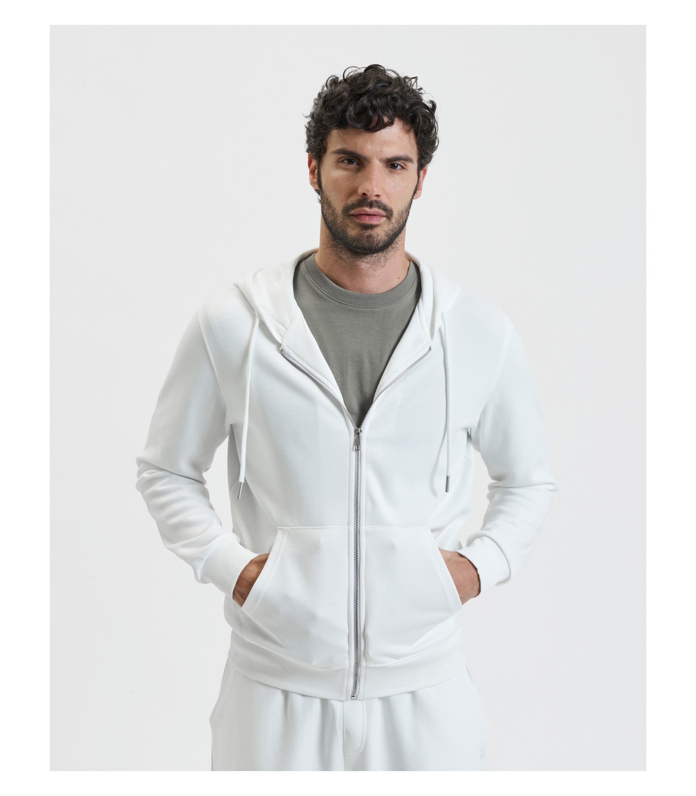 Felpa con zip e cappuccio
