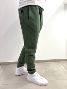 Joggers con logo ricamato