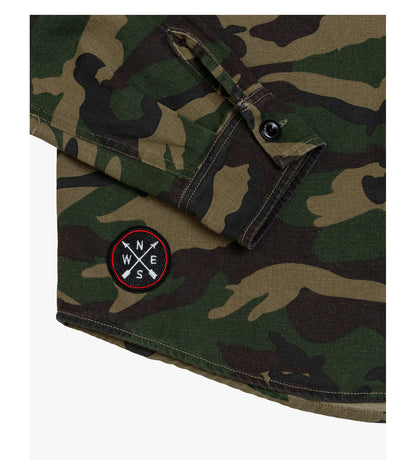 Overshirt camouflage con patchwork