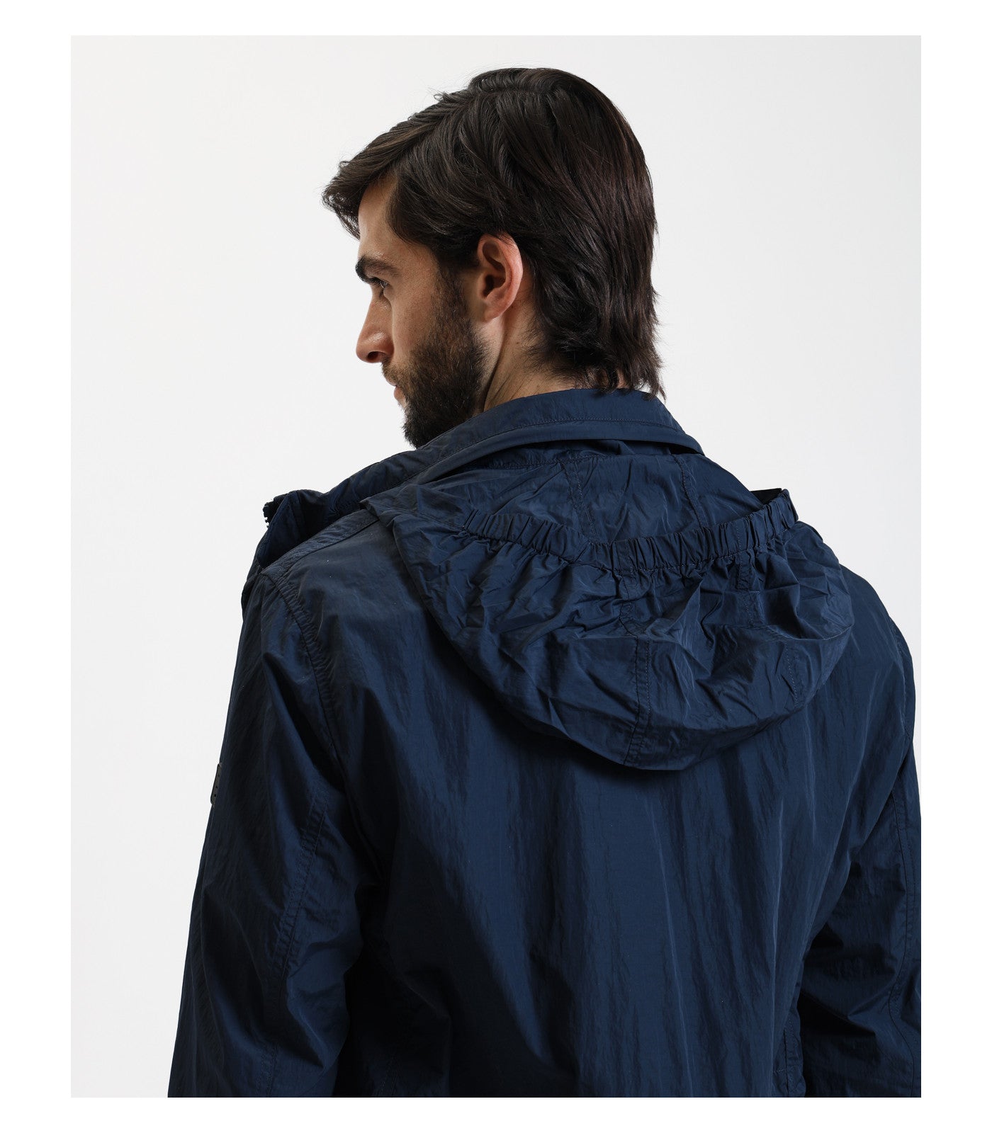 Giacca impermeabile con tasche a patta