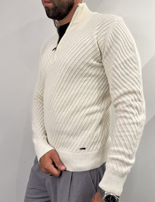 Maglione in ciniglia mezza zip tramato