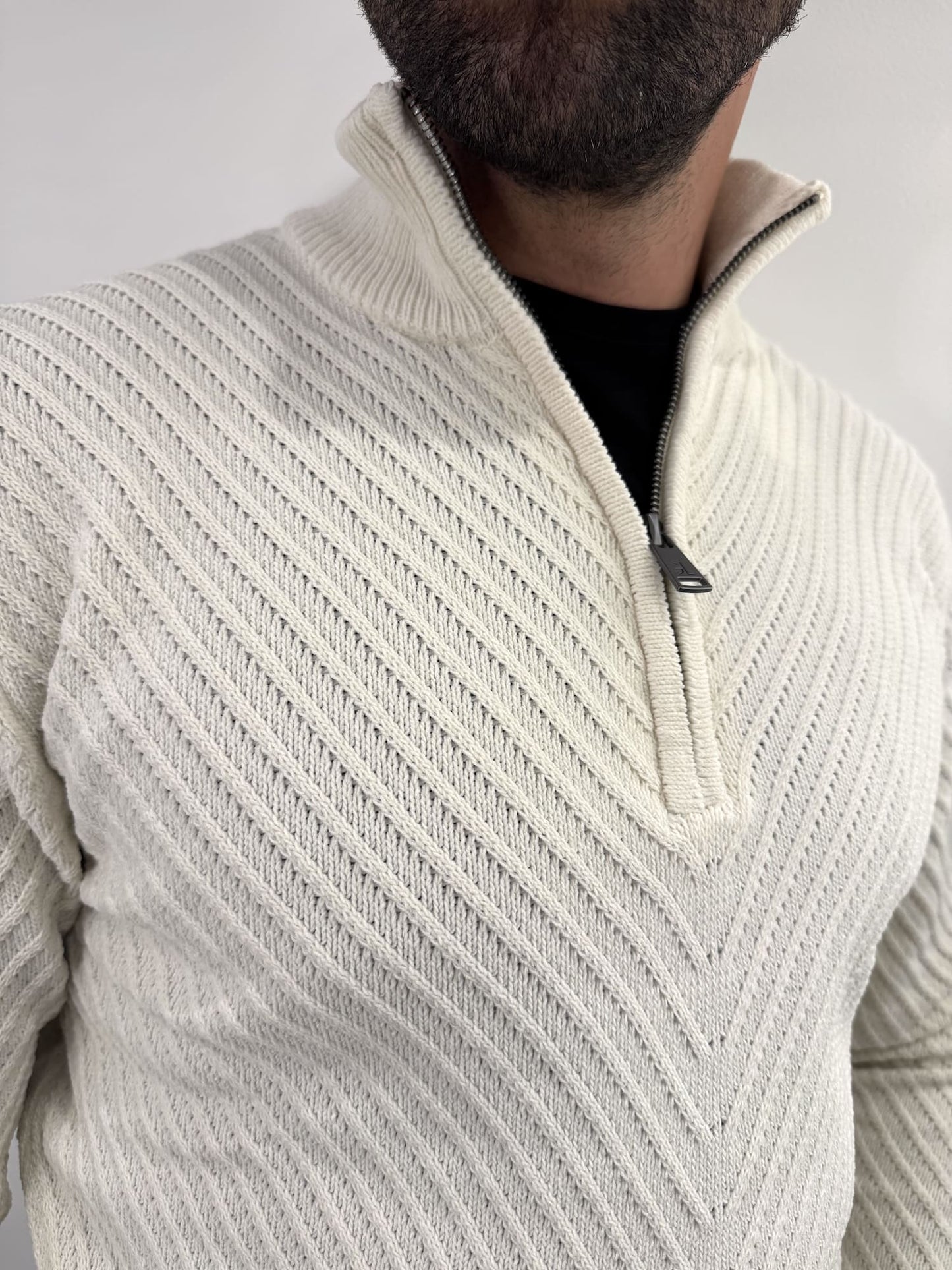 Maglione in ciniglia mezza zip tramato