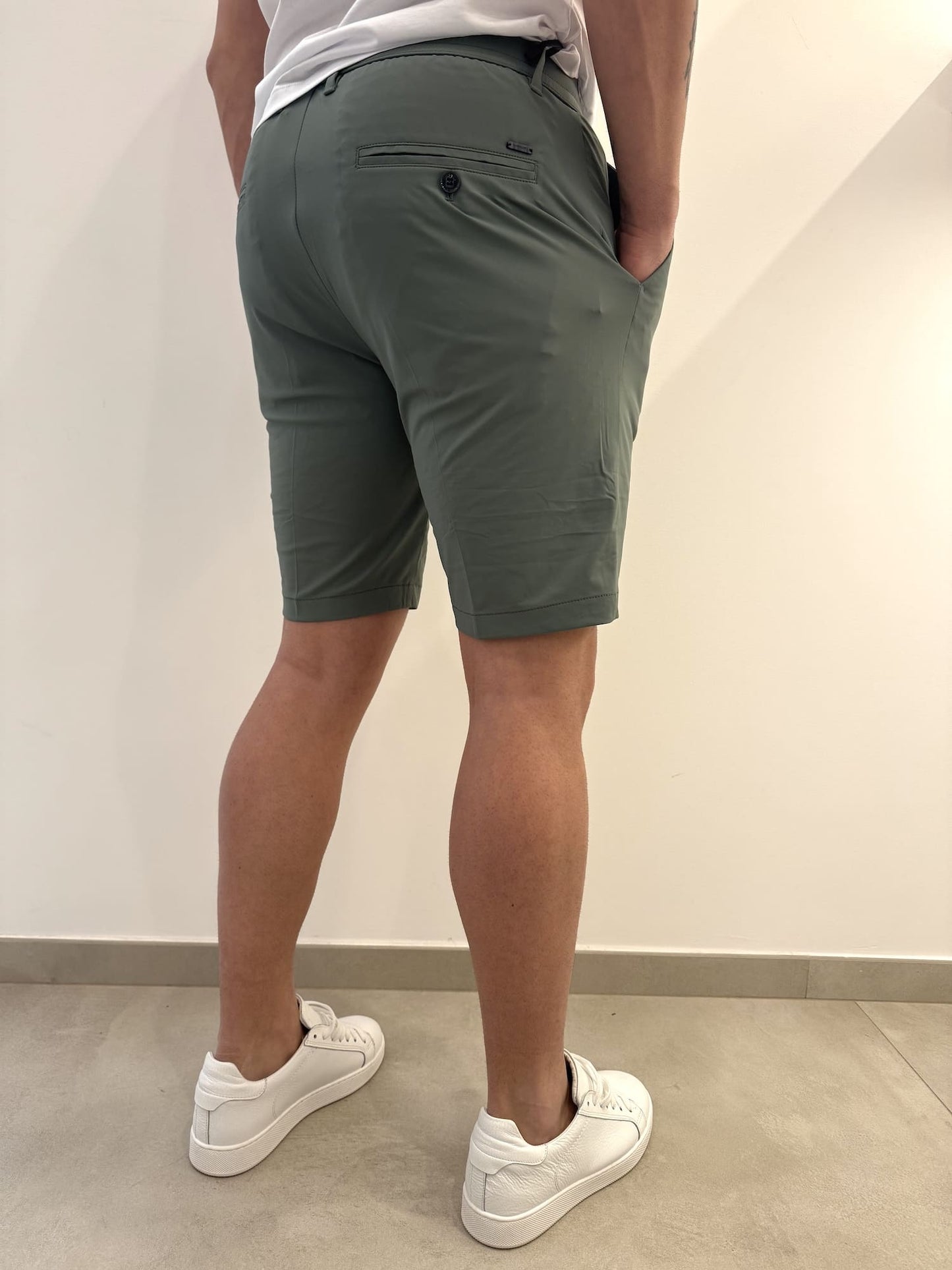 Bermuda tessuto tecnico bi-stretch
