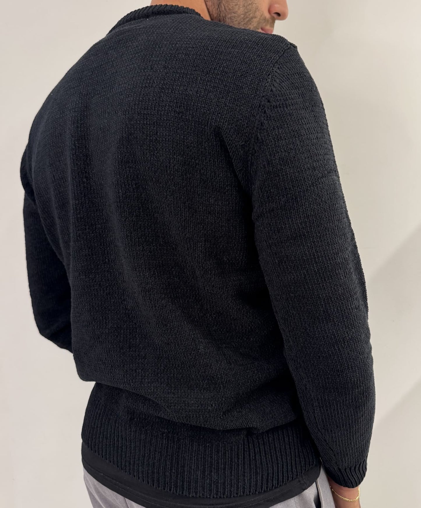 Maglione girocollo in ciniglia black