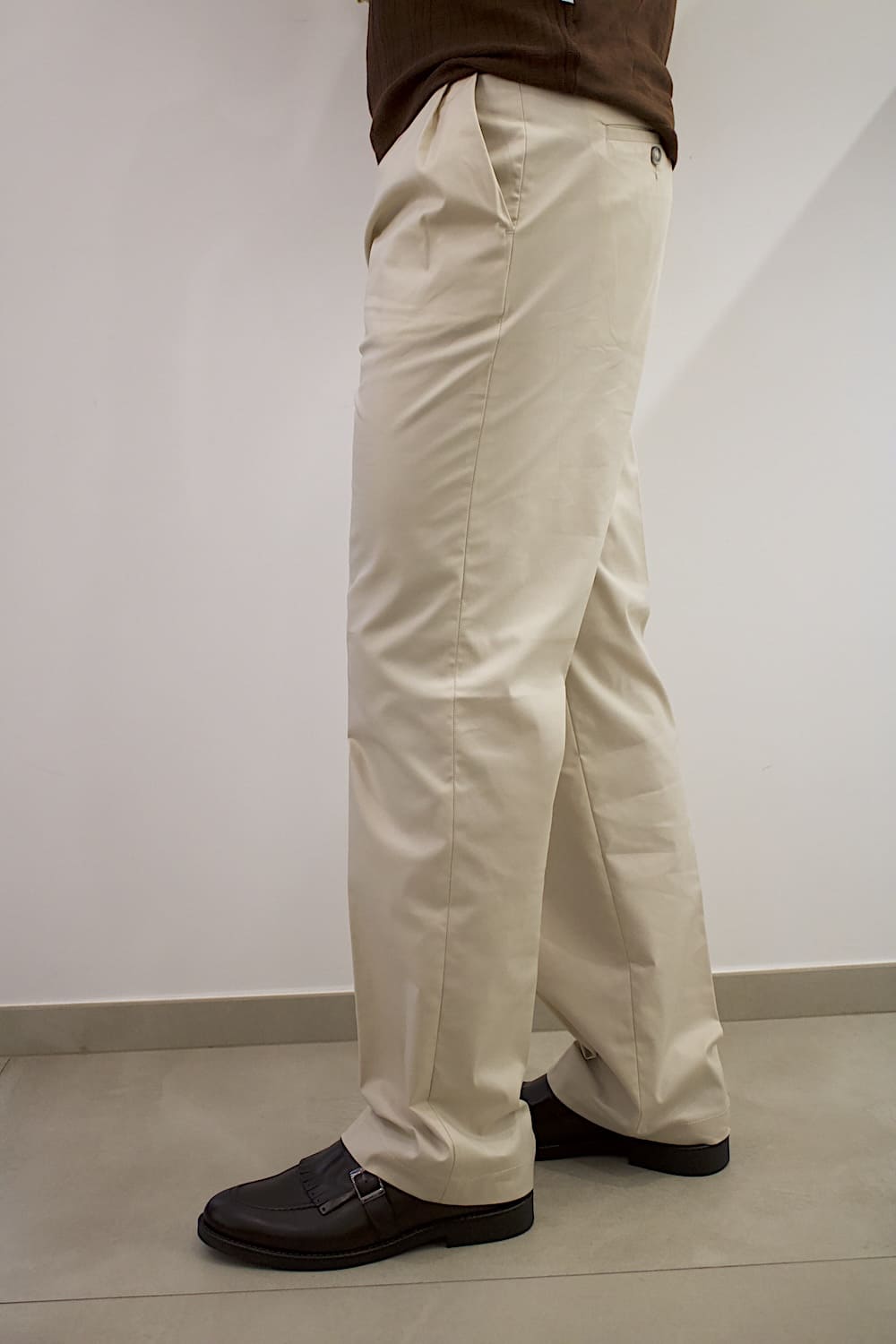 Pantaloni wide leg con doppia pinces