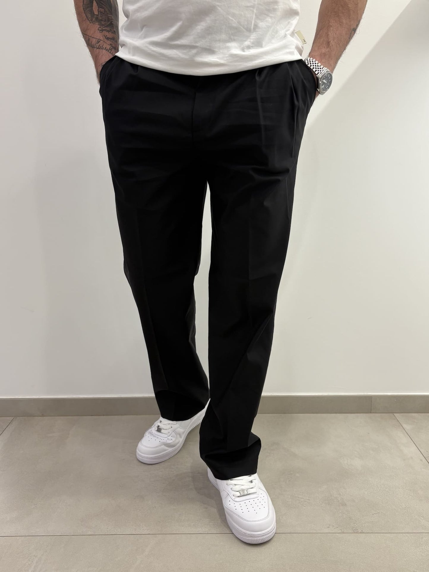 Pantaloni wide leg con doppia pinces