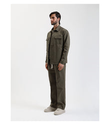 Oveshirt con taschini quadrati