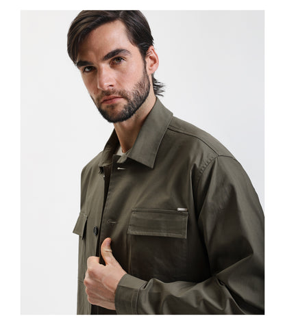 Oveshirt con taschini quadrati