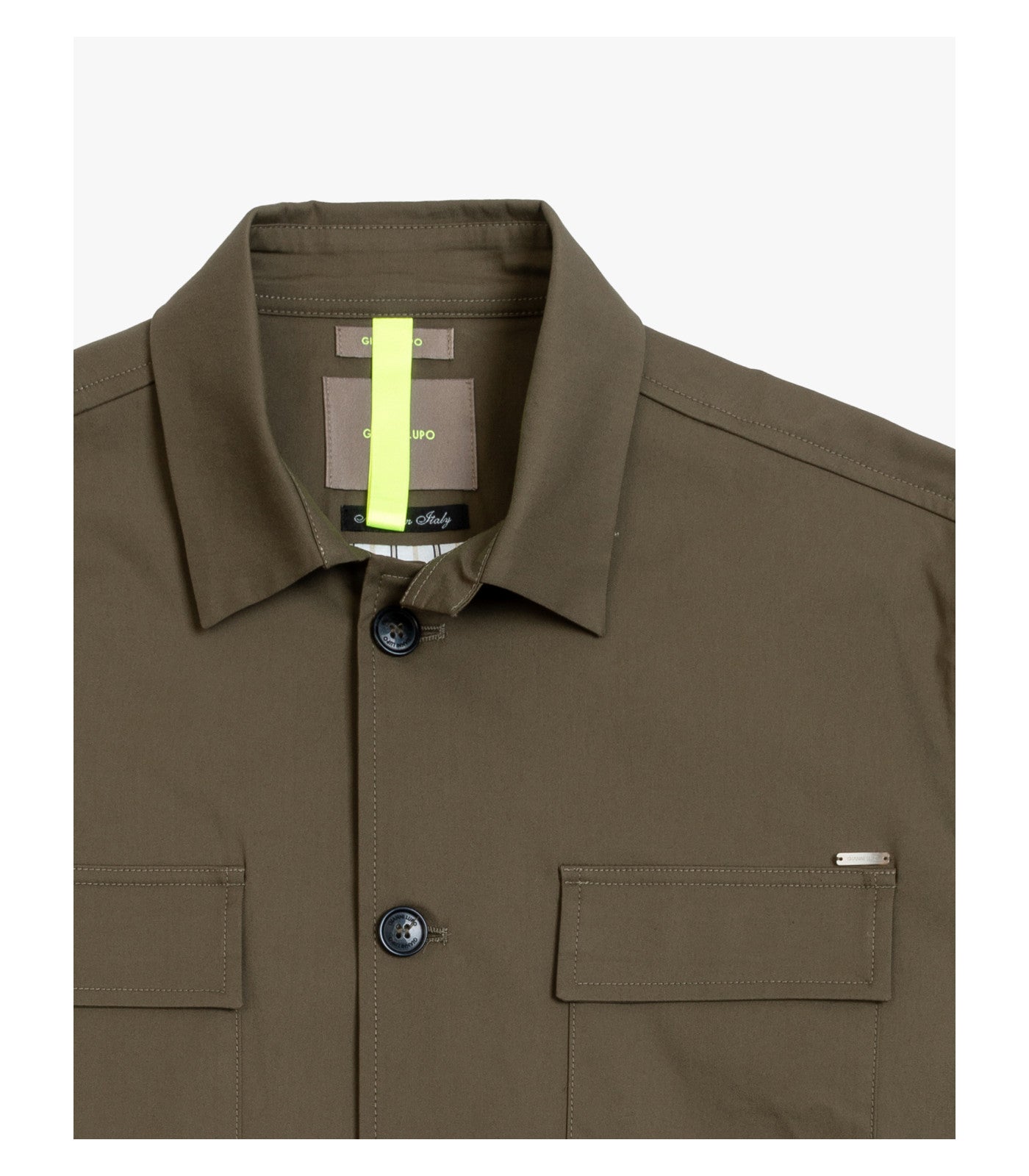 Oveshirt con taschini quadrati