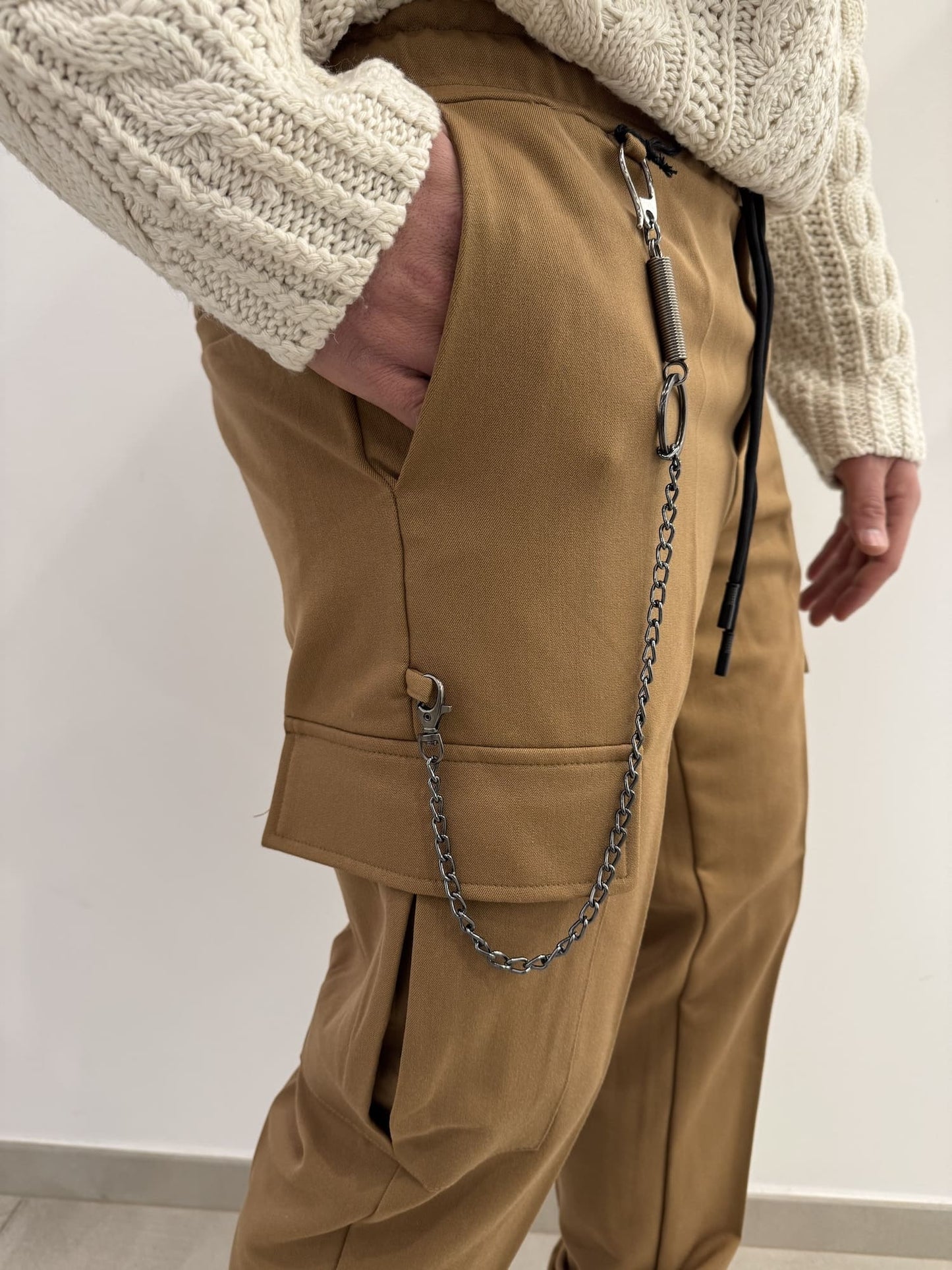 Pantalaccio cargo con molla