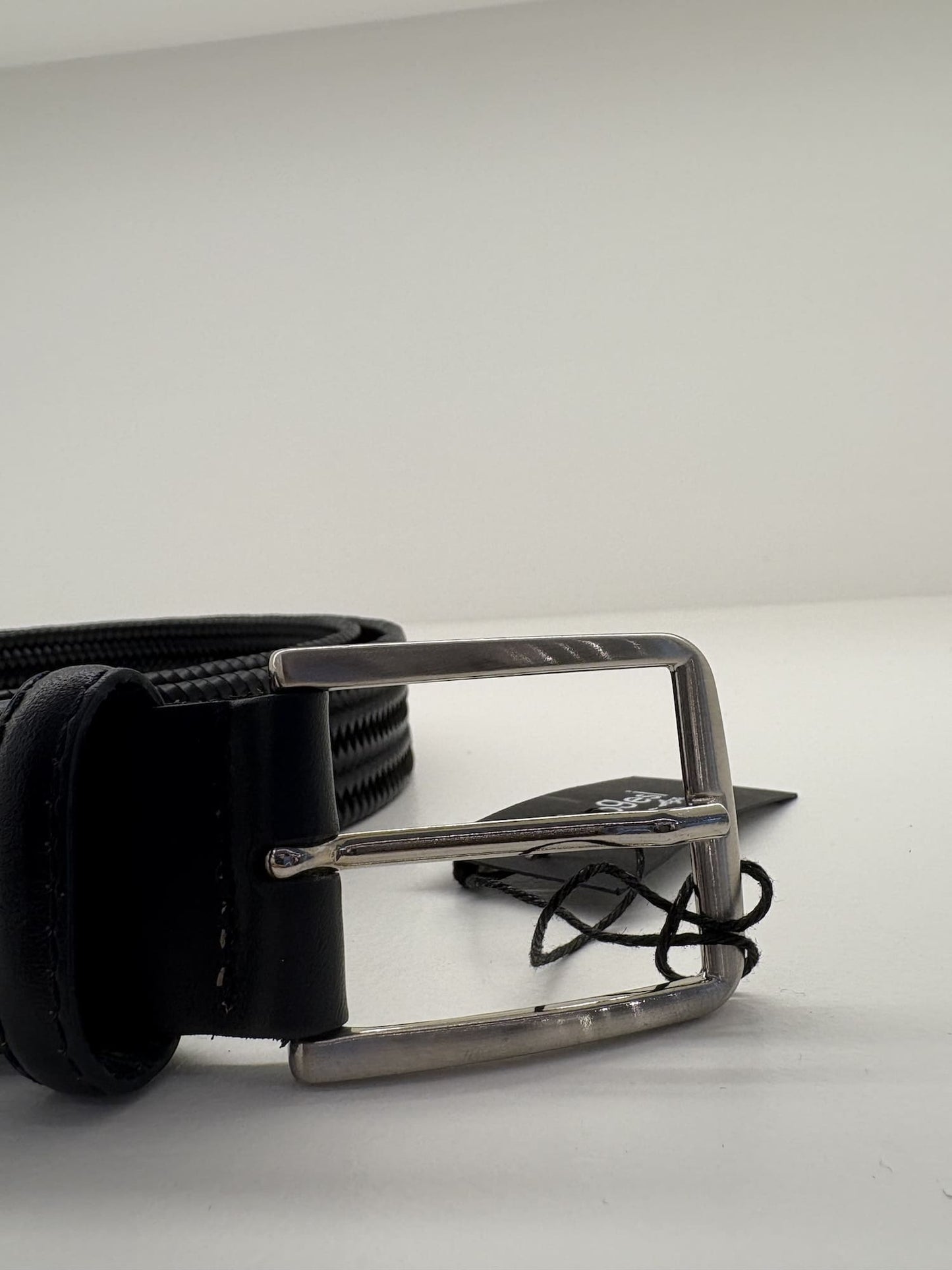 Cintura ad intreccio elastica in pelle