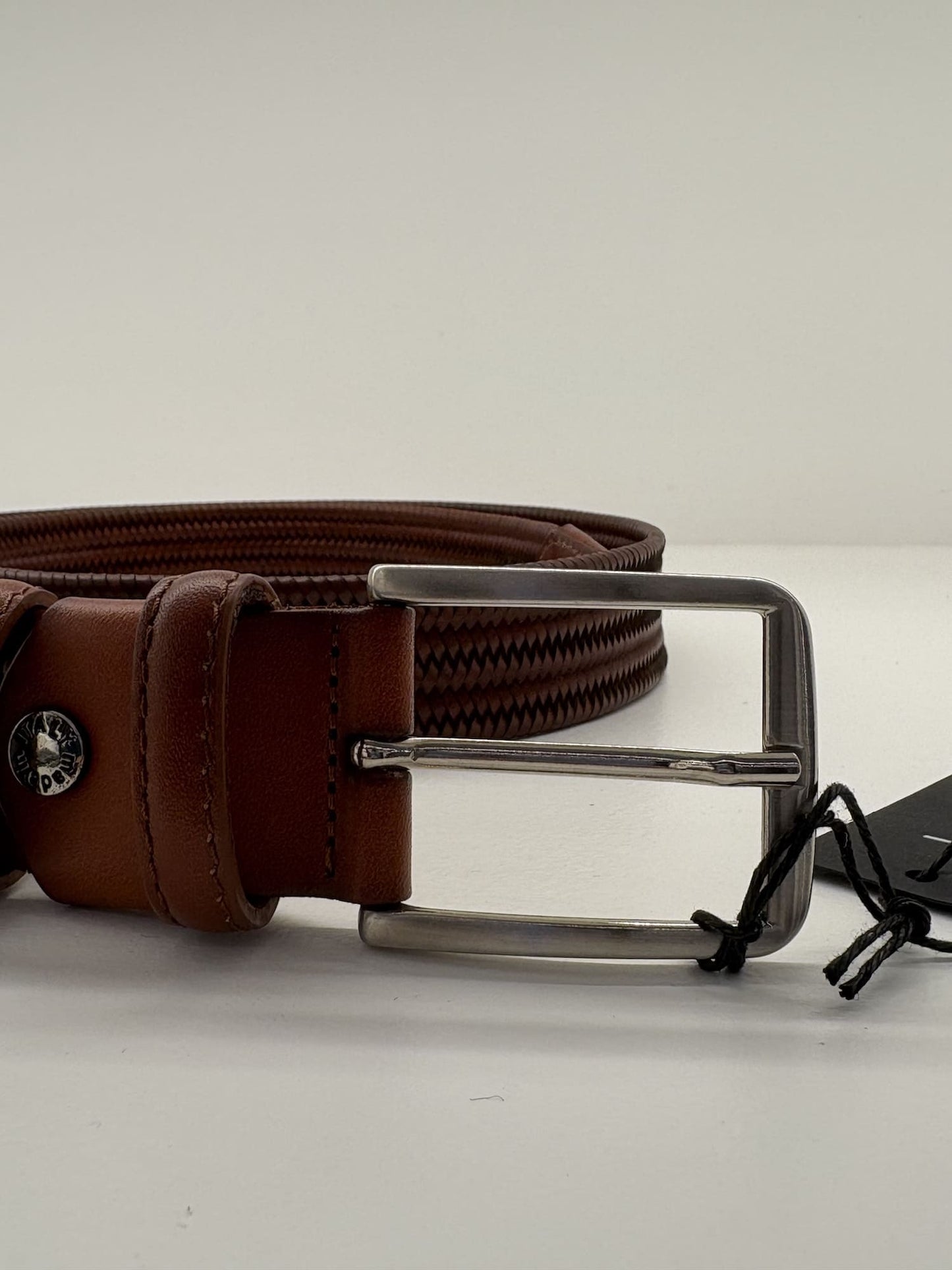 Cintura ad intreccio elastica in pelle