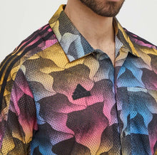 Camicia Adidas con fantasia