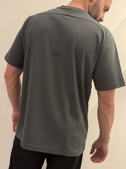 T-shirt Adidas patch logo centrale