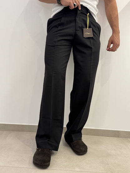 Pantalone tailored fit baggy in tessuto leggero