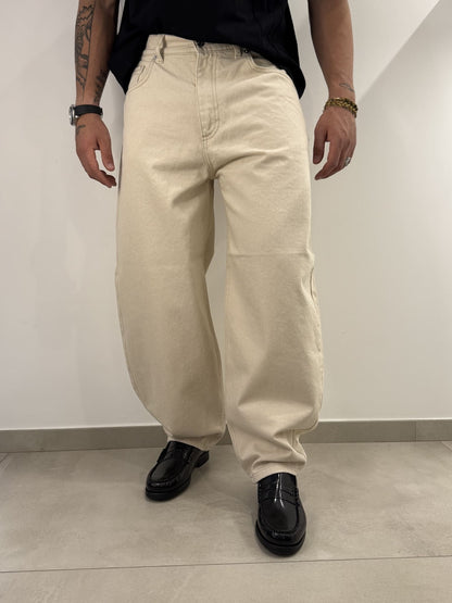 Jeans Balloon Fit Beige blacksvnday