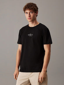 T-shirt con monogramma Calvin Klein