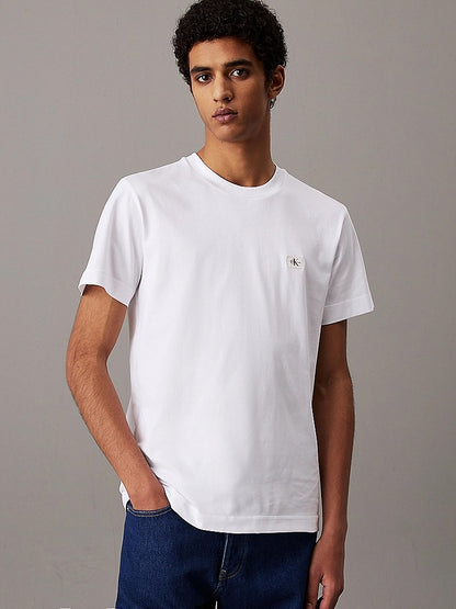 T-shirt in cotone con stemma Calvin Klein