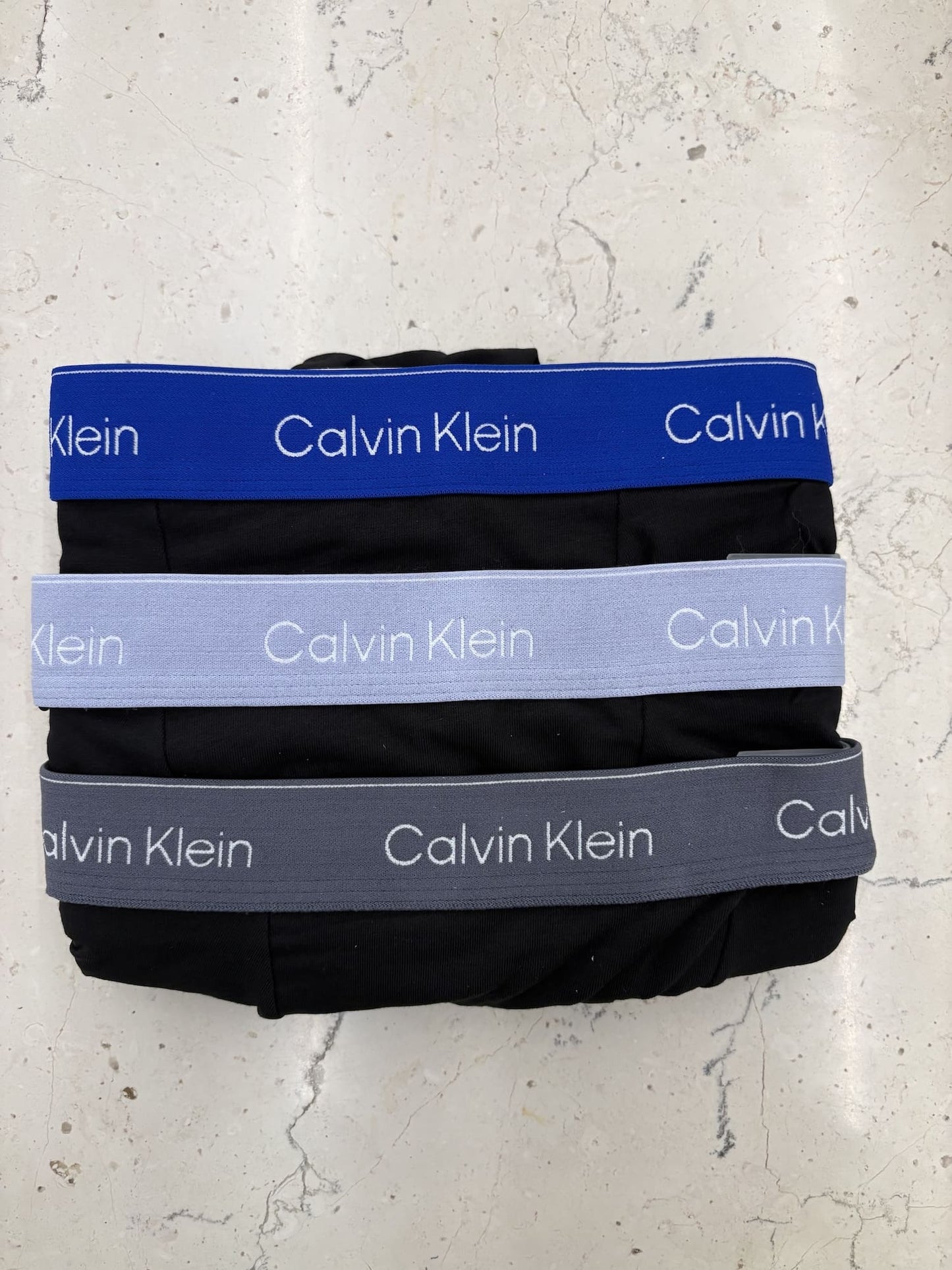 Boxer Calvin Klein con elastico colorato