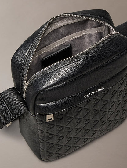 Borsa reporter con monogramma stampato all over