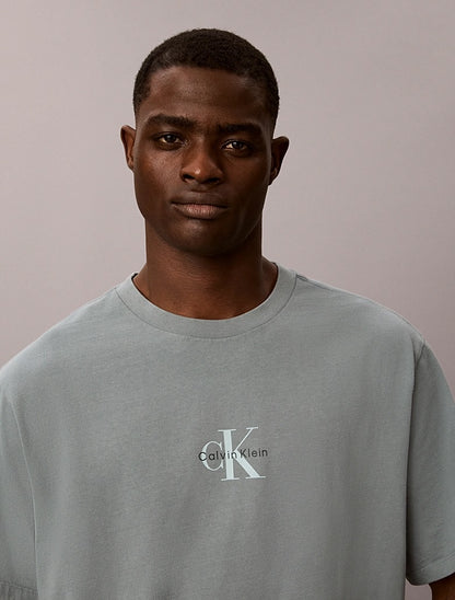 T-shirt con monogramma dal taglio relaxed Calvin Klein