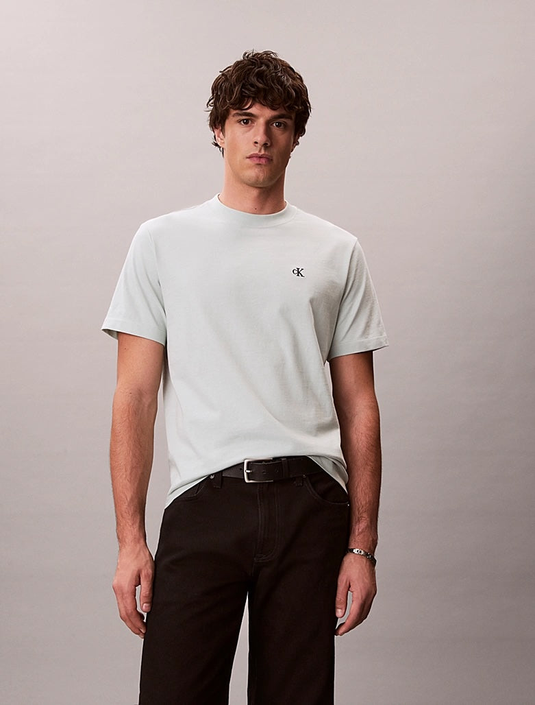 T-shirt con monogramma vestibilità rilassata Calvin Klein
