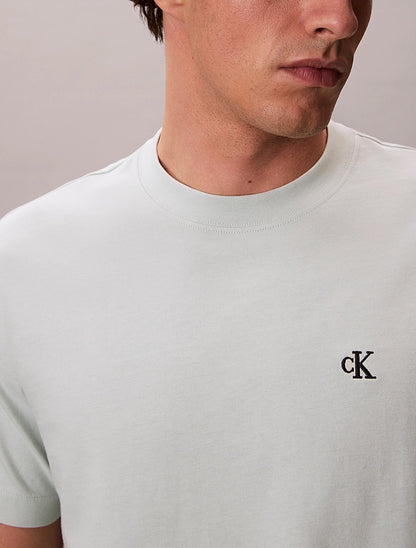 T-shirt con monogramma vestibilità rilassata Calvin Klein
