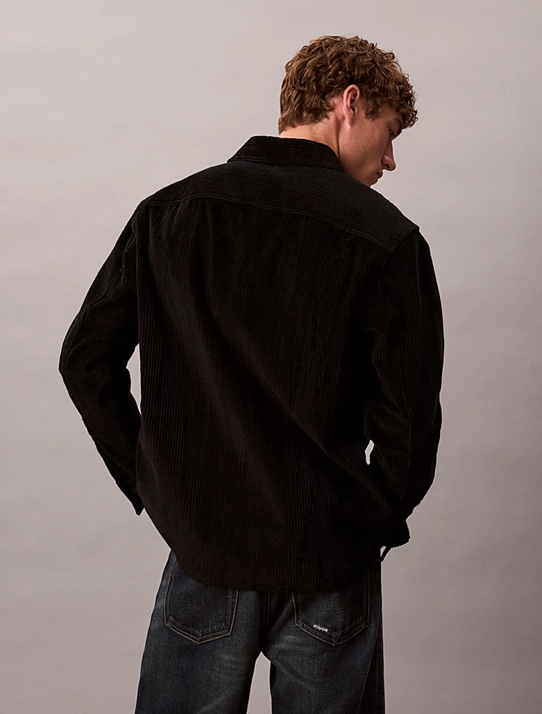 Camicia button-down taglio relaxed in velluto a coste